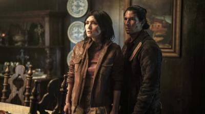 Vaikštančių numirėlių istorijos