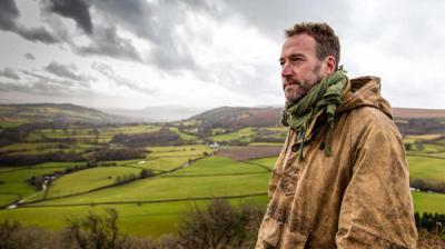 Ben Fogle: New Lives in the Wild