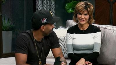 Kocktails With Khloé
