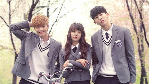 후아유 - 학교 2015 filmas žiurėti online