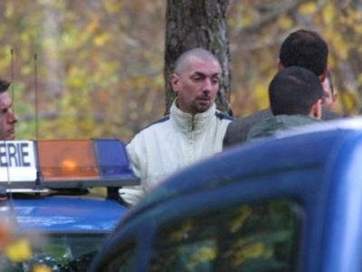 Faites entrer l'accusé