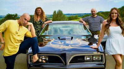 Celebrity Antiques Road Trip