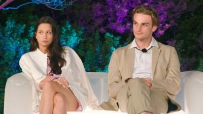 Love Never Lies: Polska