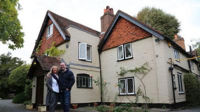 Sarah Beeny's Renovate Don't Relocate