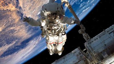 Xploration Outer Space