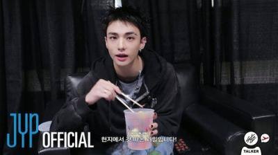 SKZ-TALKER