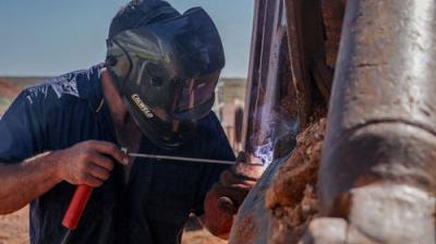 Outback Opal Hunters