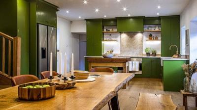 George Clarke's Remarkable Renovations