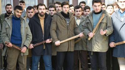 Sevda Kuşun Kanadında