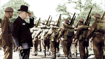 Antrasis pasaulinis karas spalvotai