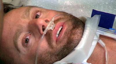 24 Hours in A&E