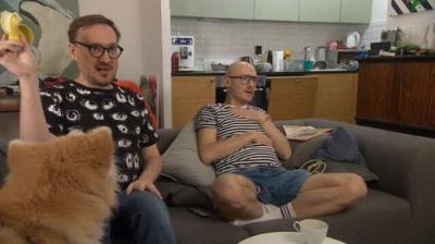 Gogglebox. Przed telewizorem.
