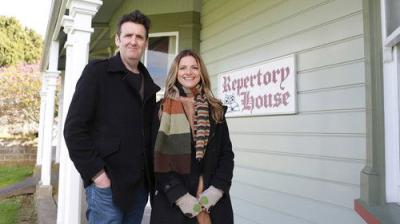 Julia Zemiro's Home Delivery