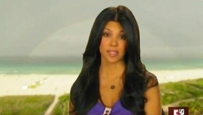 Kourtney and Khloé Take Miami