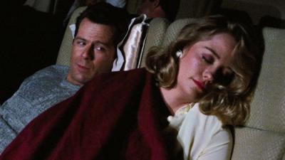 Mėnesienos apšviesti