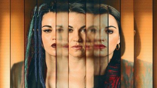 Tríada filmas žiurėti online
