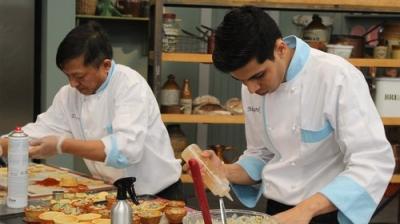 Bake Off: The Professionals