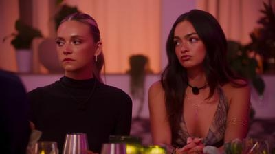Sneaky Links: Dating After Dark