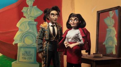 Women Wearing Shoulder Pads