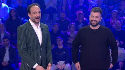 Land Rober Tunai Show