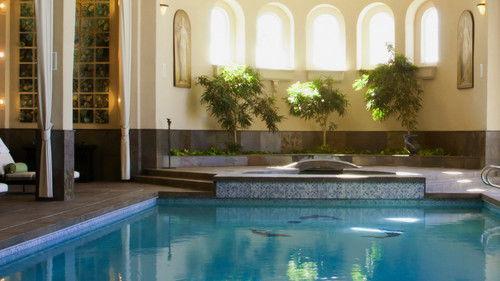 Million Dollar Rooms filmas žiurėti online