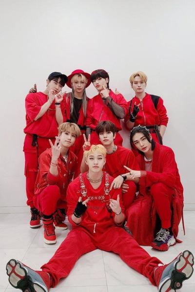 SKZ VLOG filmas online