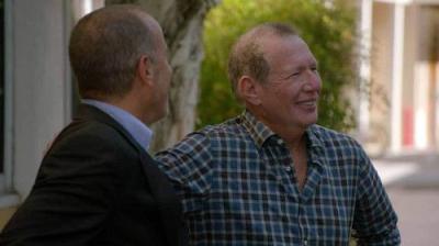Comedians in Cars Getting Coffee: Single Shot