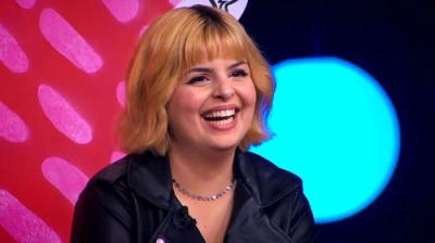 Tinder Apresenta: MTV Beija Sapo