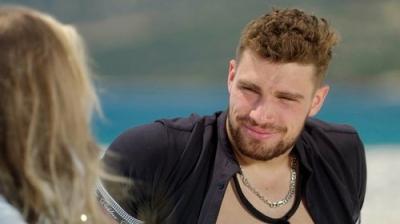 Love Never Lies: Polska