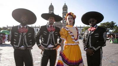A League of Their Own: Mexican Road Trip