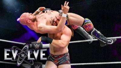 WWE EVOLVE