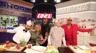 Martha & Snoop's Potluck Dinner Party