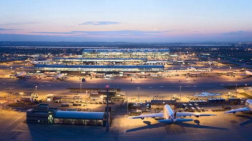 Britain's Busiest Airport: Heathrow filmas žiurėti online