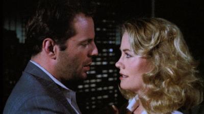 Mėnesienos apšviesti