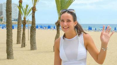 Bargain-Loving Brits in the Sun