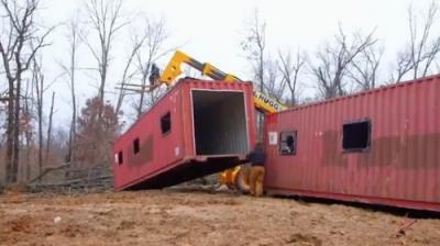 Building Off the Grid