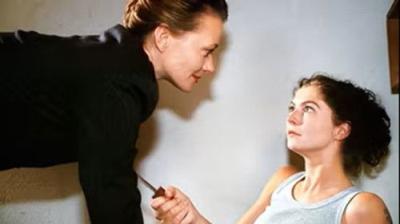 Hinter Gittern - Der Frauenknast
