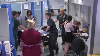 24 Hours in A&E