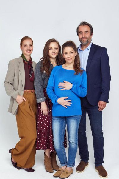 V zovretí filmas online