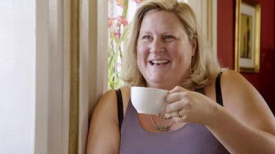 Comedians in Cars Getting Coffee