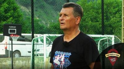 Poftiți pe la noi