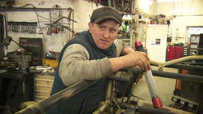 Steel Buddies – Stahlharte Geschäfte