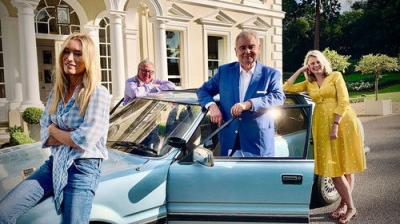 Celebrity Antiques Road Trip