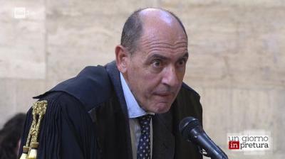Un giorno in pretura