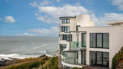 Grand Designs