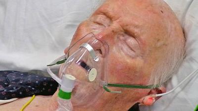 24 Hours in A&E