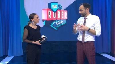 Land Rober Tunai Show