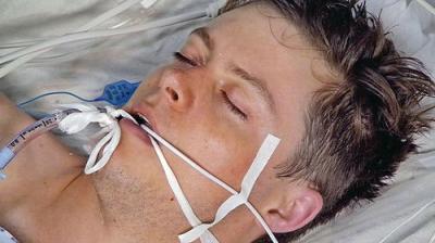 24 Hours in A&E