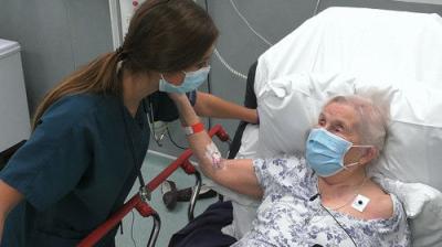 24 Hours in A&E