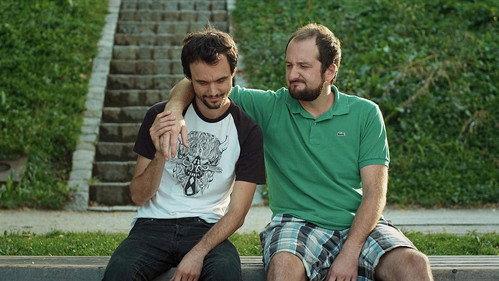 V dvoje filmas žiurėti online
